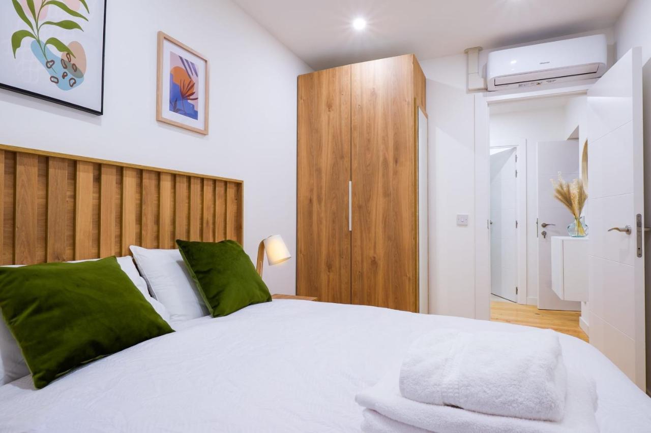 Gibraltar Nest 2-Hosted By Sweetstay Exterior photo